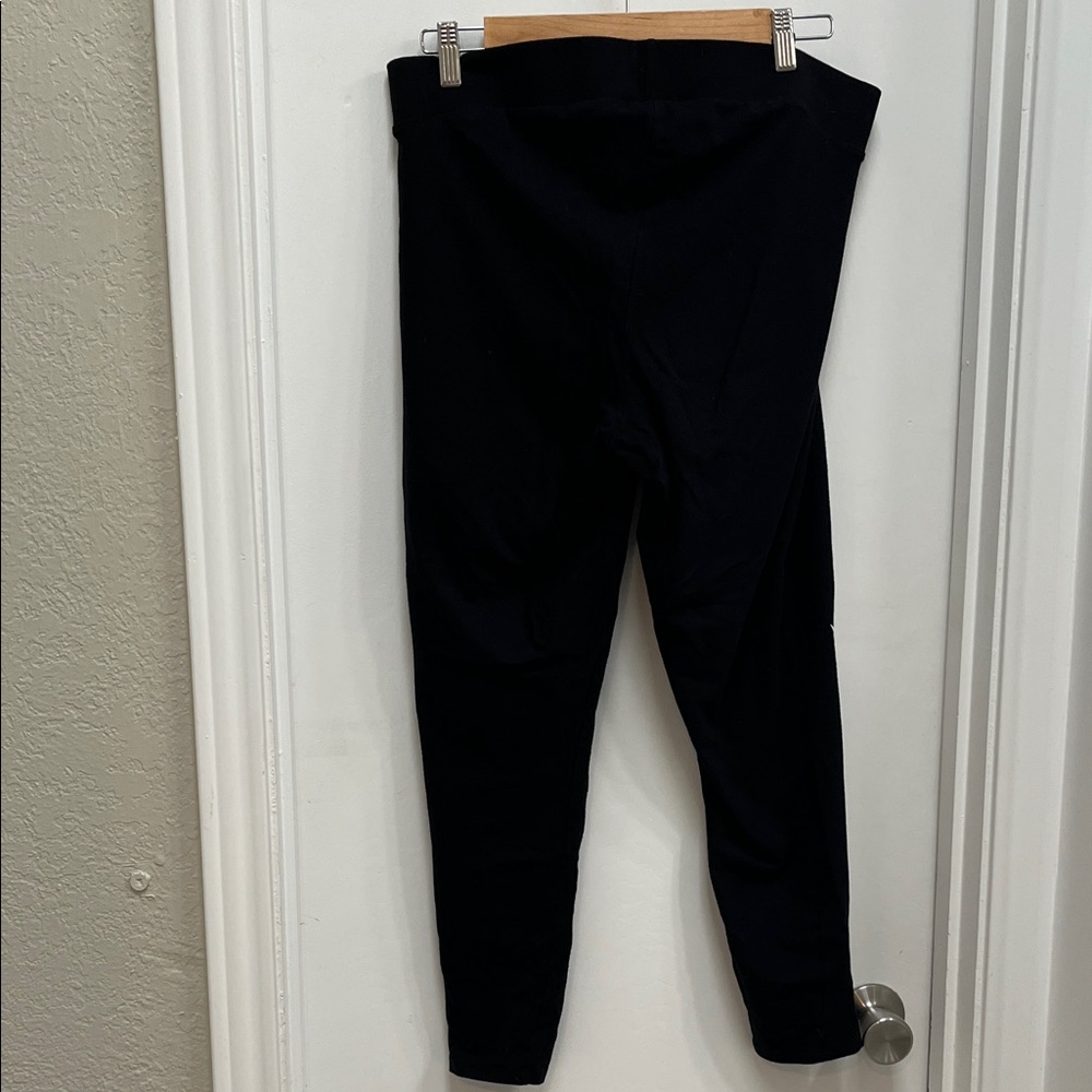 Torrid Glow in the Dark Jack O Lantern Leggings, Size 2 - Picture 6 of 9